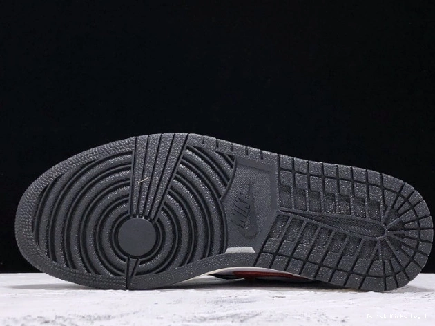 Jordan Air - 061 'Gym 1 OG Retro High 555088 Red' 0725